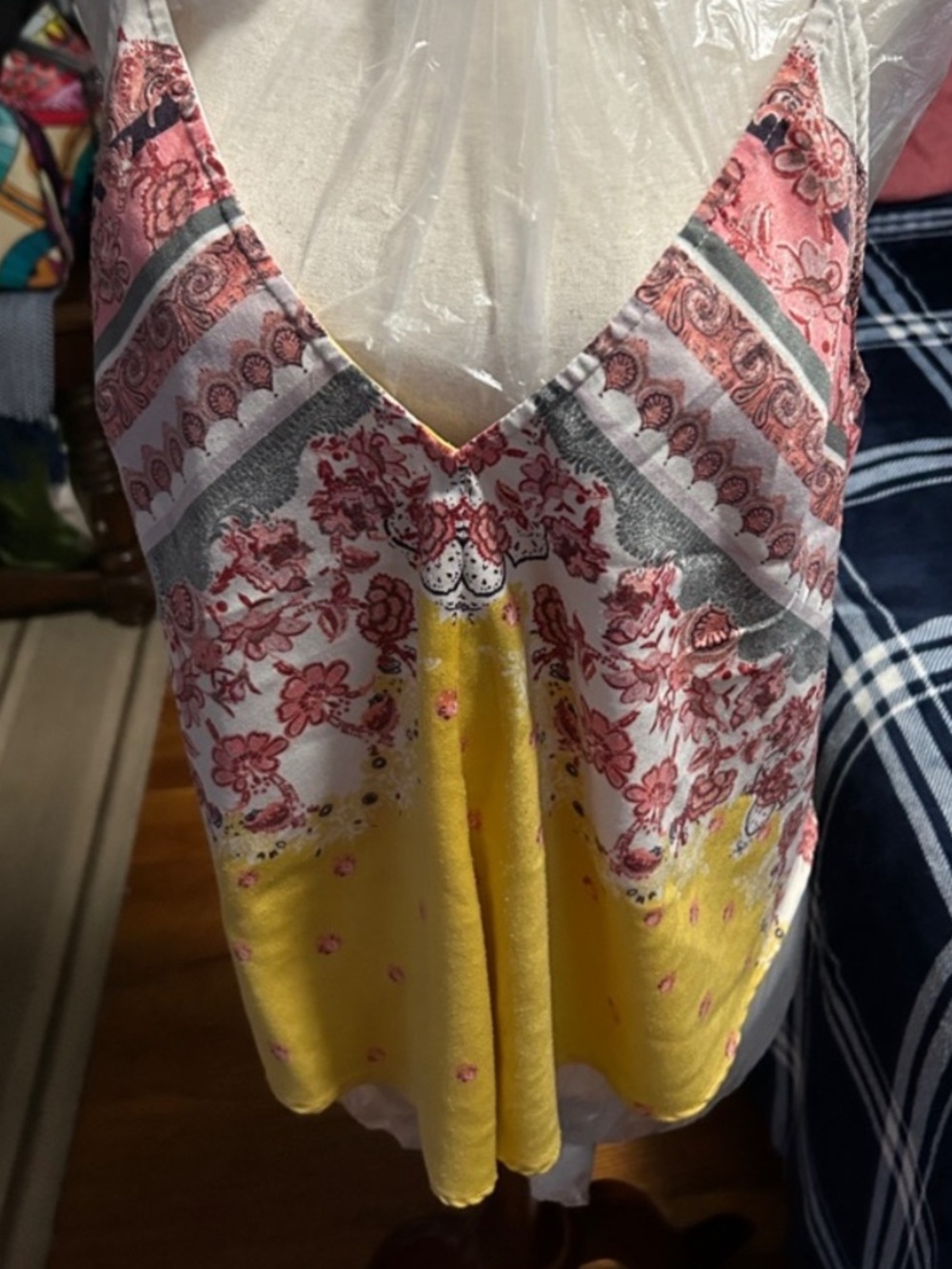 Run around Free peopleintimately  Floral Spaghetti Strap Tank Top  size medium